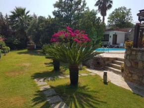 Private House with Pool and Garden in Bitez
